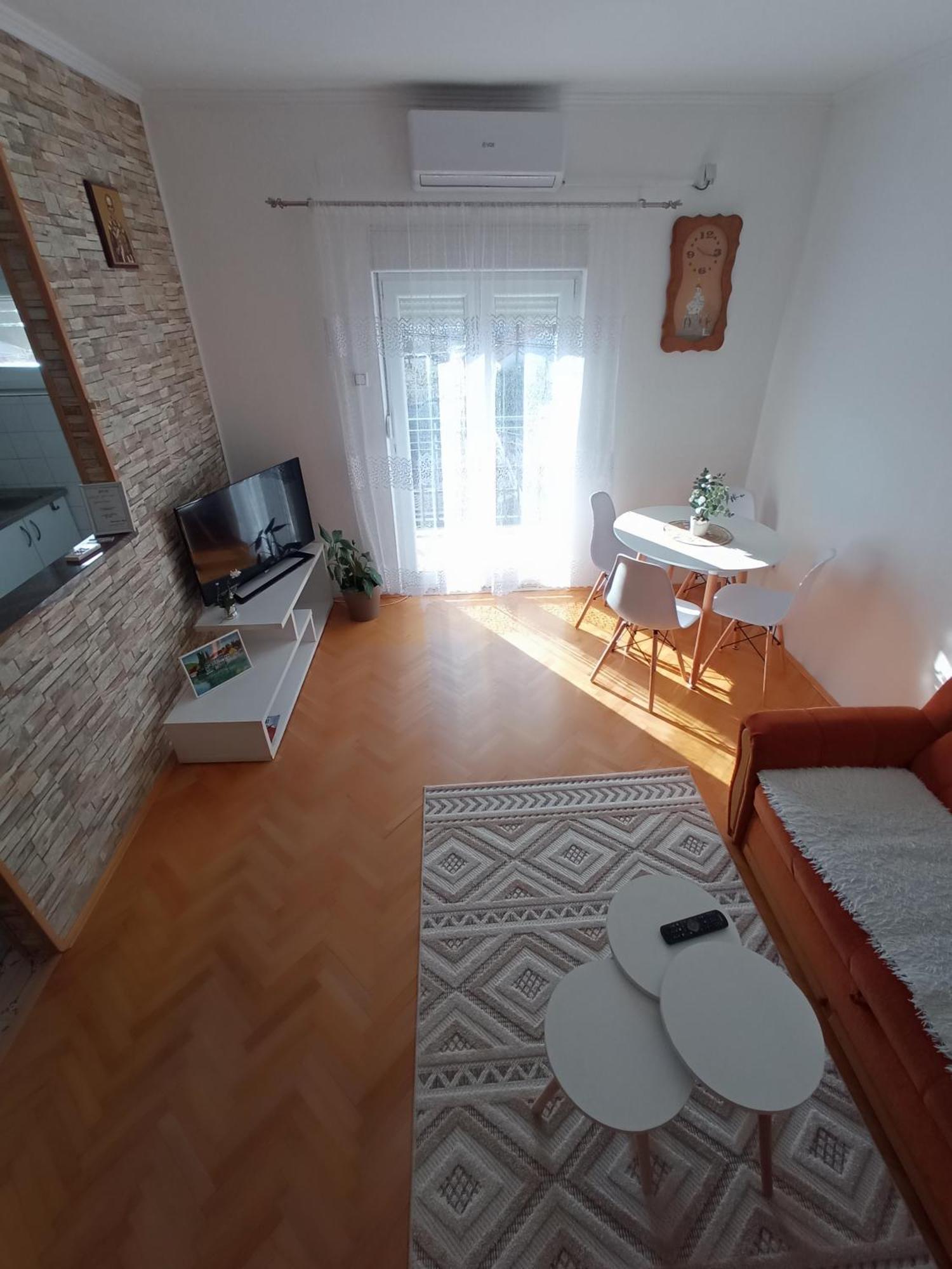 Apartman Maja เทรบินเย ภายนอก รูปภาพ