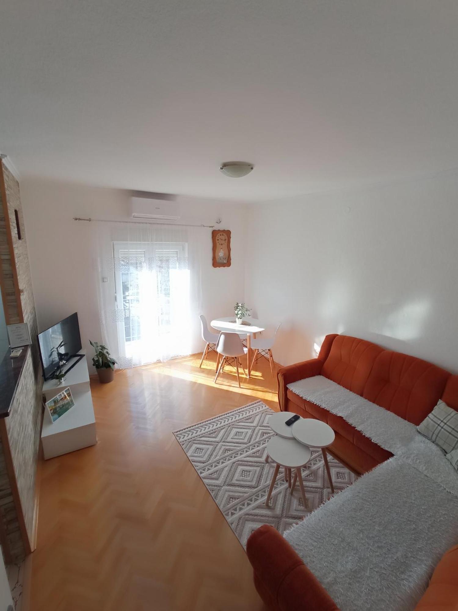 Apartman Maja เทรบินเย ภายนอก รูปภาพ